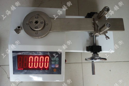 智能制造驅(qū)動下的變革 上海扭矩扳手校準儀的技術(shù)發(fā)展與市場應(yīng)用